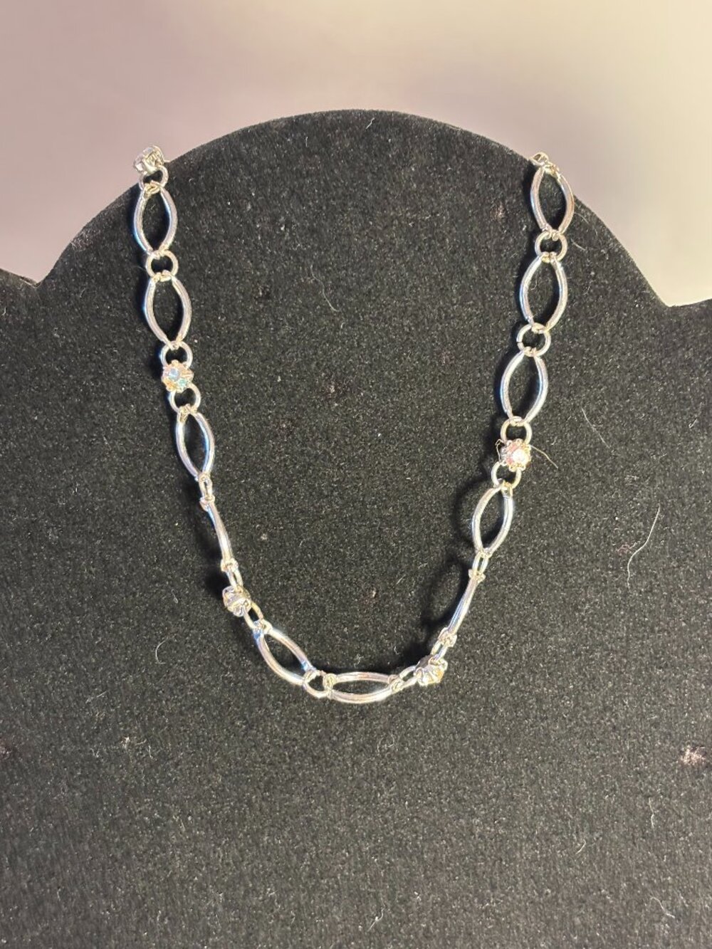 Silver Tone Interlocking Oval Chain Link with Iridescent Rhinestones Anklet